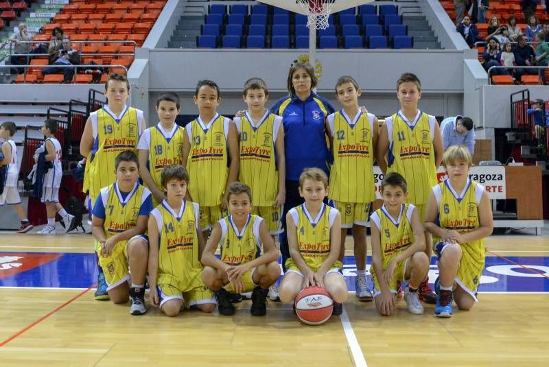 DÍA DEL MINIBASKET. Fotogalería de formación de equipos