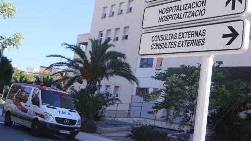 Acceso al Hospital General de Alicante.