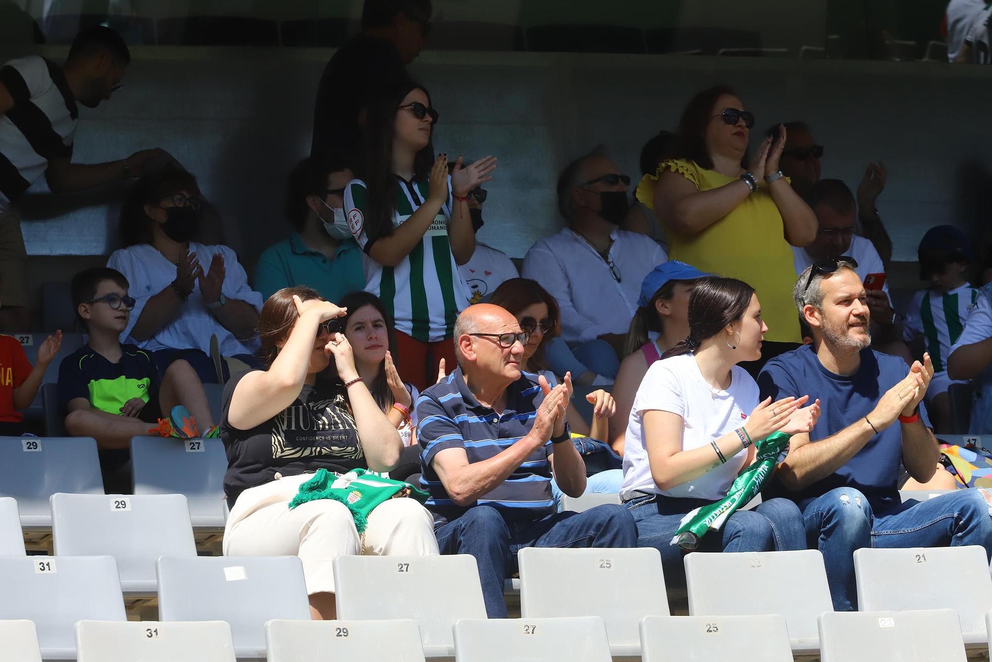 Las imágenes de los aficionados en el Córdoba CF-AD Ceuta CF