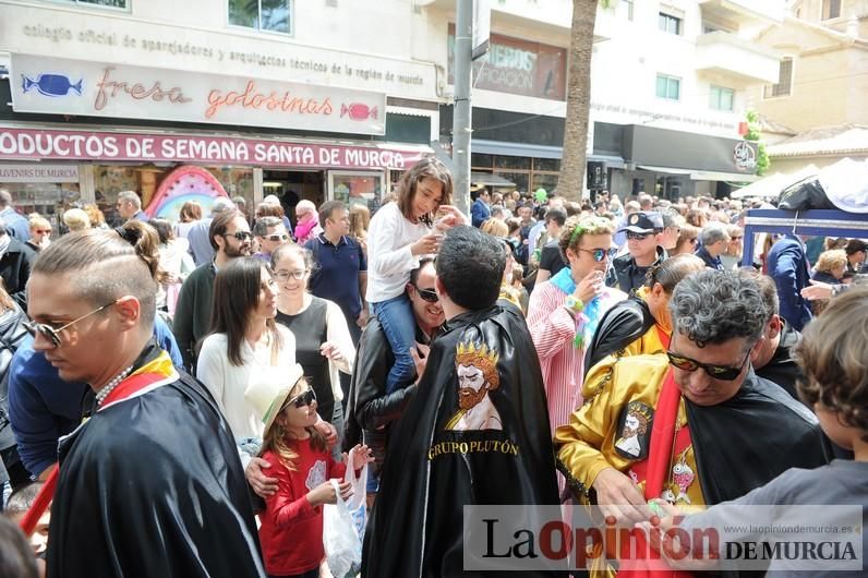 Ambiente sardinero en el Entierro de Día