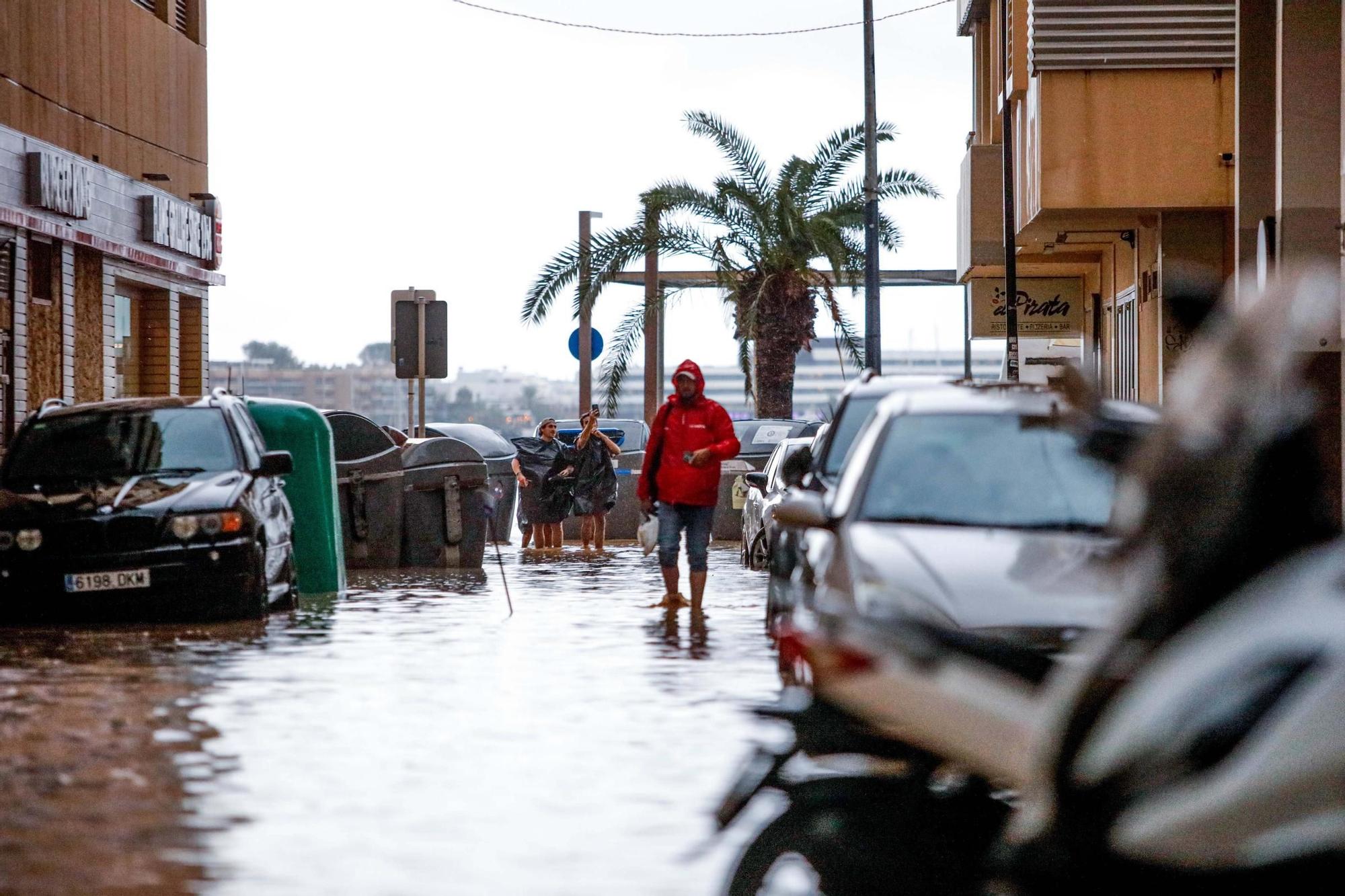 Las imágenes de la dana 'Alice' en la tarde del sábado en Ibiza