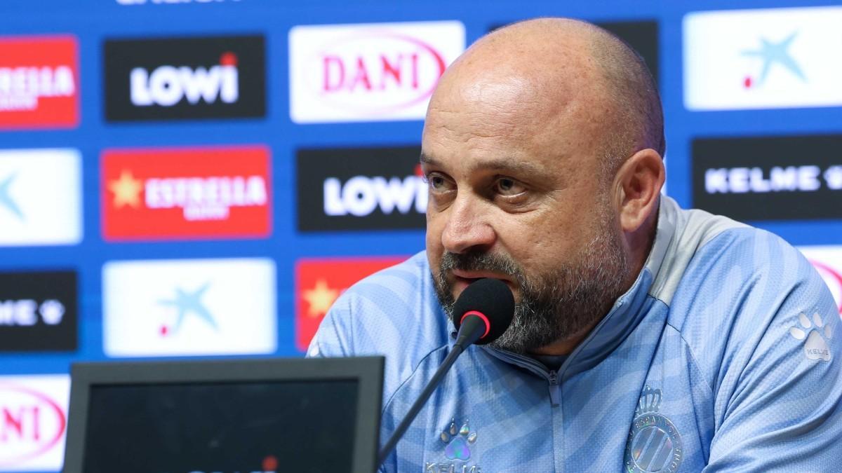Manolo González, en la rueda de prensa previa del Espanyol ante el Oviedo