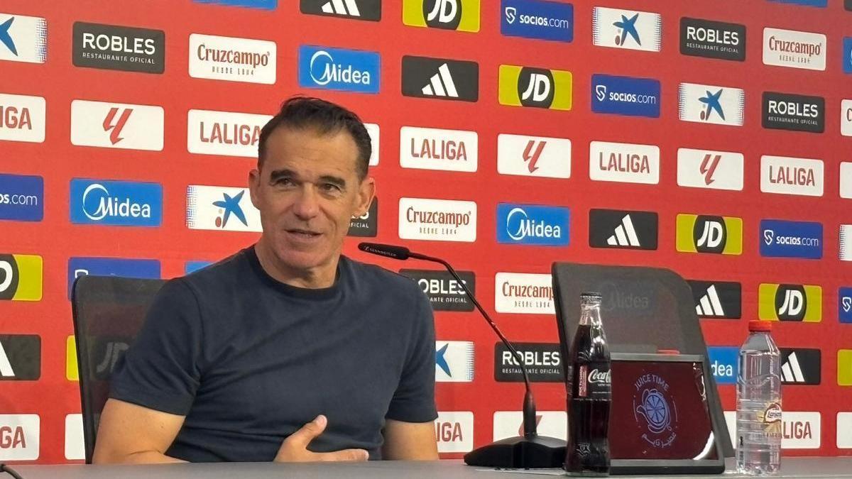 Luis García Plaza, en la rueda de prensa posterior al Sevilla Fútbol Club-Real Madrid