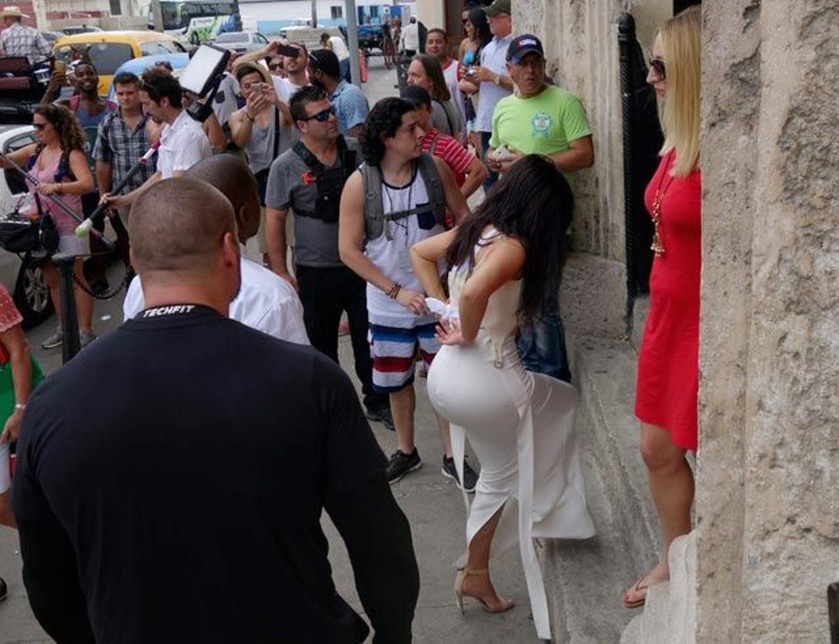 Kim Kardashian va a entrar antes que Kanye en el museo del ron de La Habana