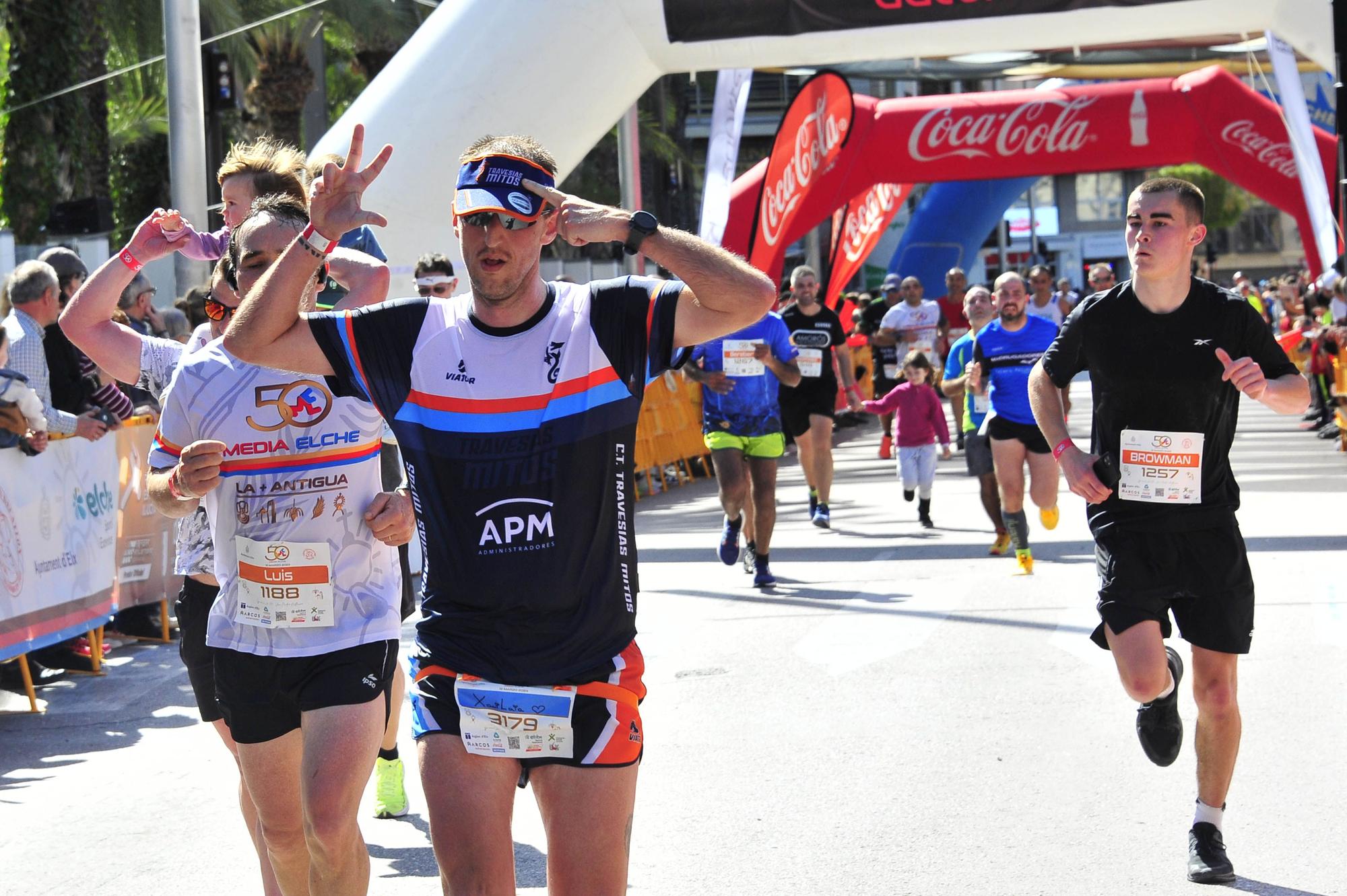 Un Medio Maratón de Elche marcado por el calor