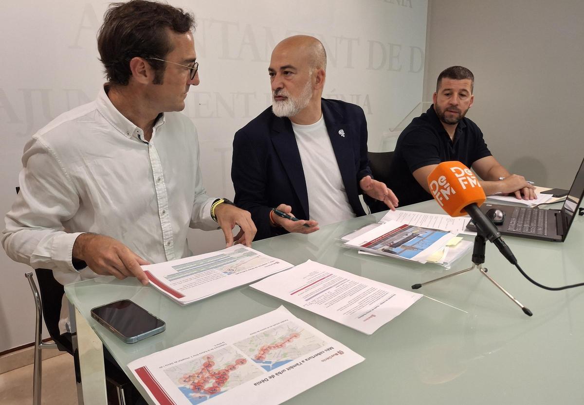 Gonzalo Durá, el concejal Javier Scotto y el jefe de la Policía Local, Jovi Estruch