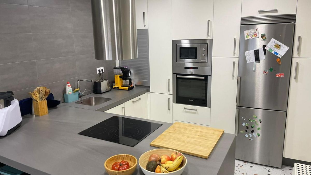 La cocina de una vivienda a la venta en Avilés