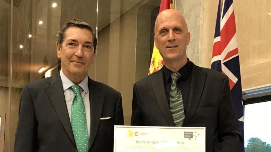 Los científicos españoles en Australia-Pacífico premian al hispanista Luke Stegemann