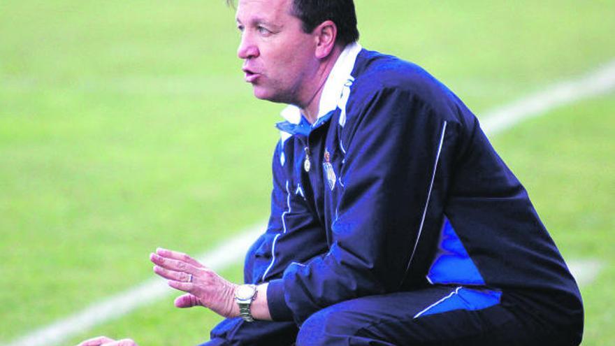 Granero, técnico del Oviedo.