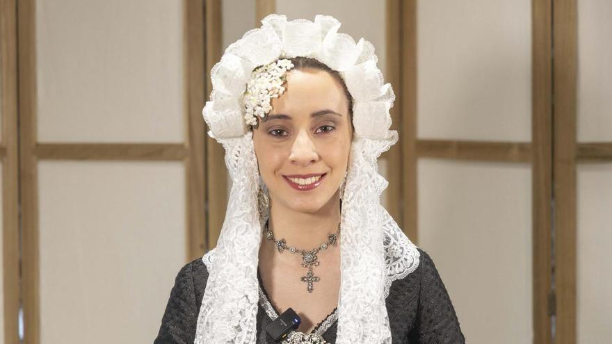 Rosa Castillo García, candidata de la Hoguera Carolinas Altas