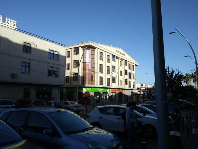 Desalojo de un edificio en Vecindario