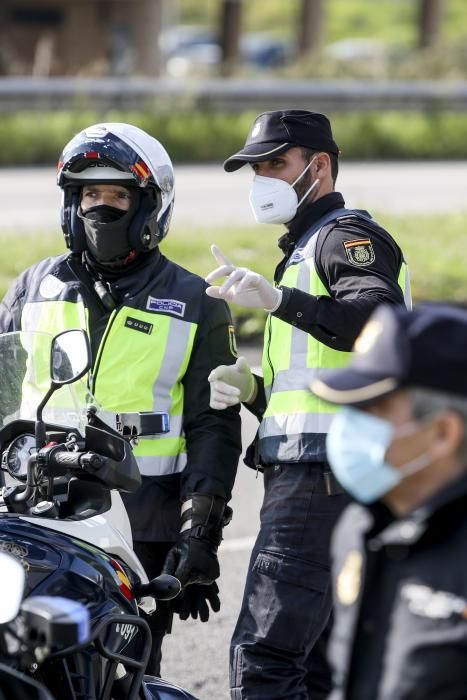 Saúl Craviotto, con la Policia Nacional