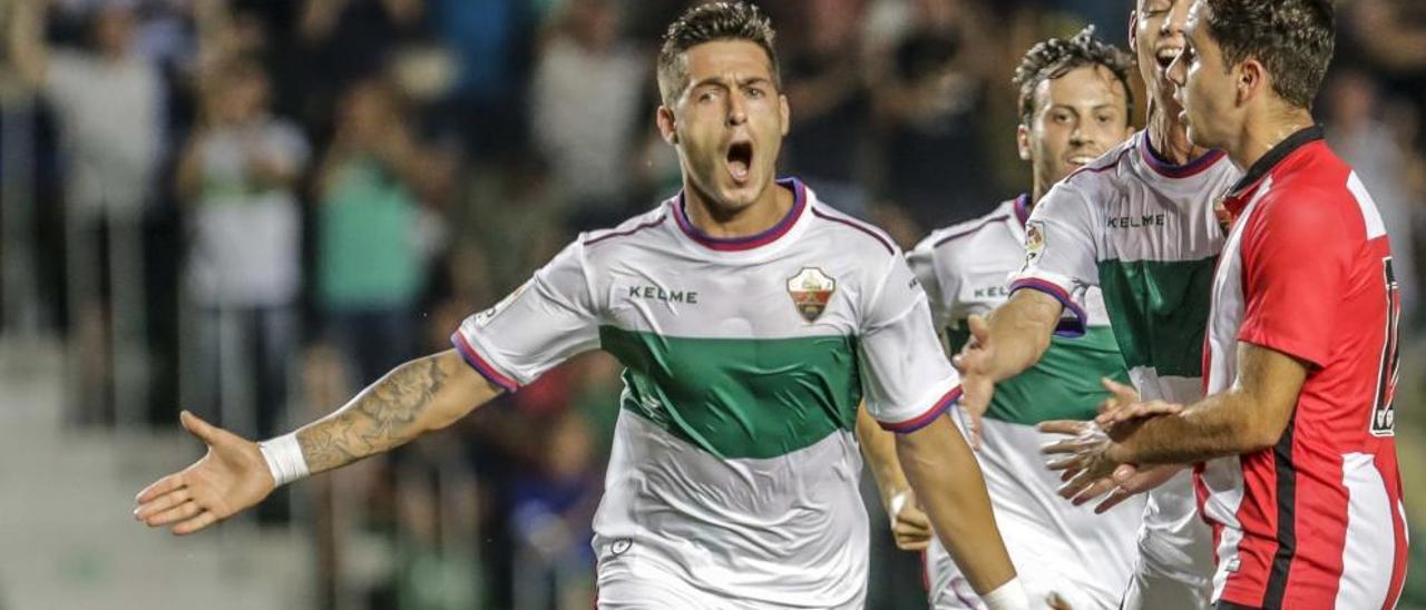 Sergio León celebra un gol contra el Bilbao Athletic.