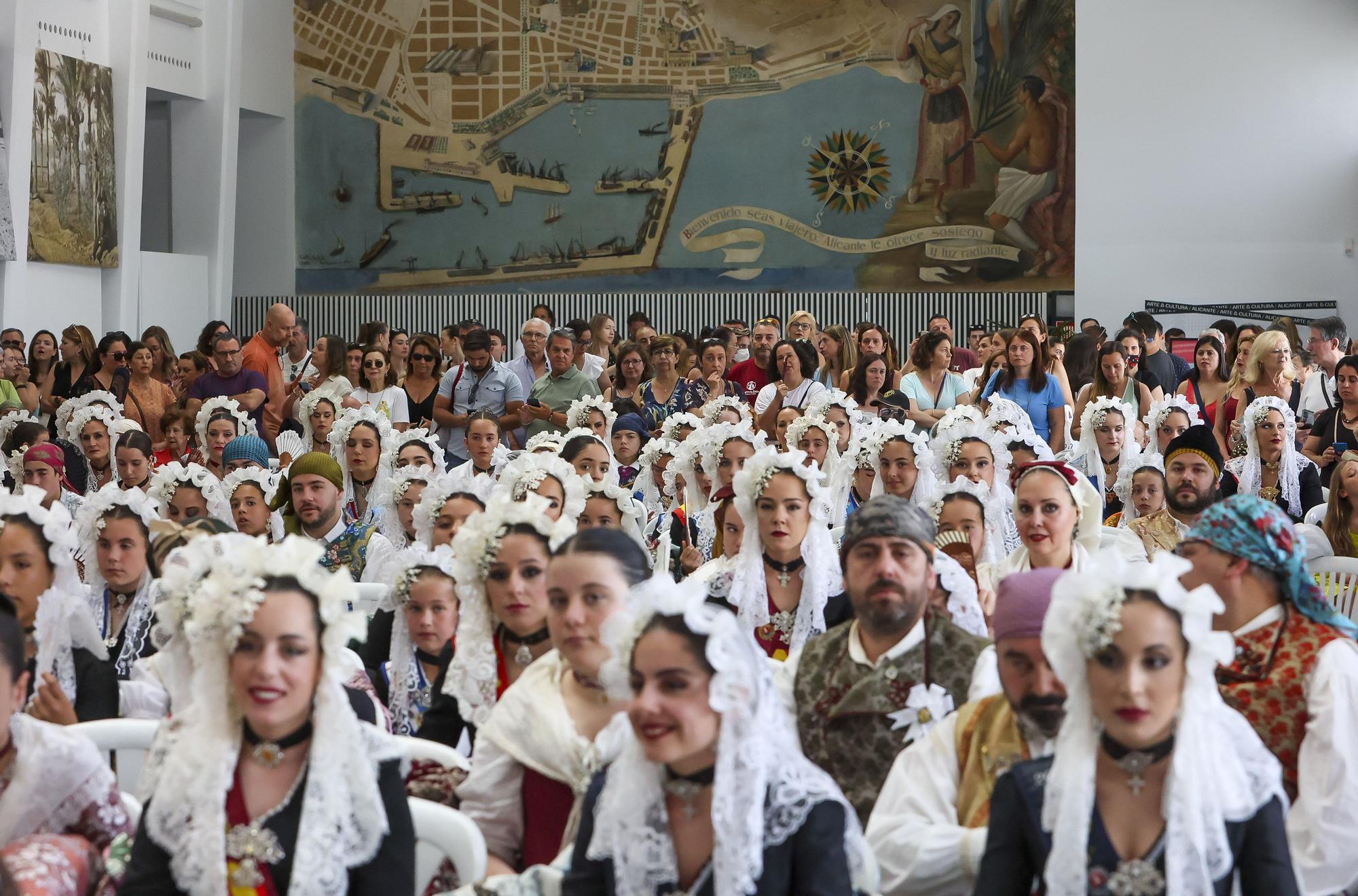 Homenaje a las Bellezas y Damas de los distritos de Hogueras