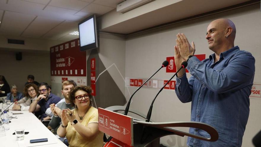 Monchu García, este sábado, dirigiéndose a los militantes.
