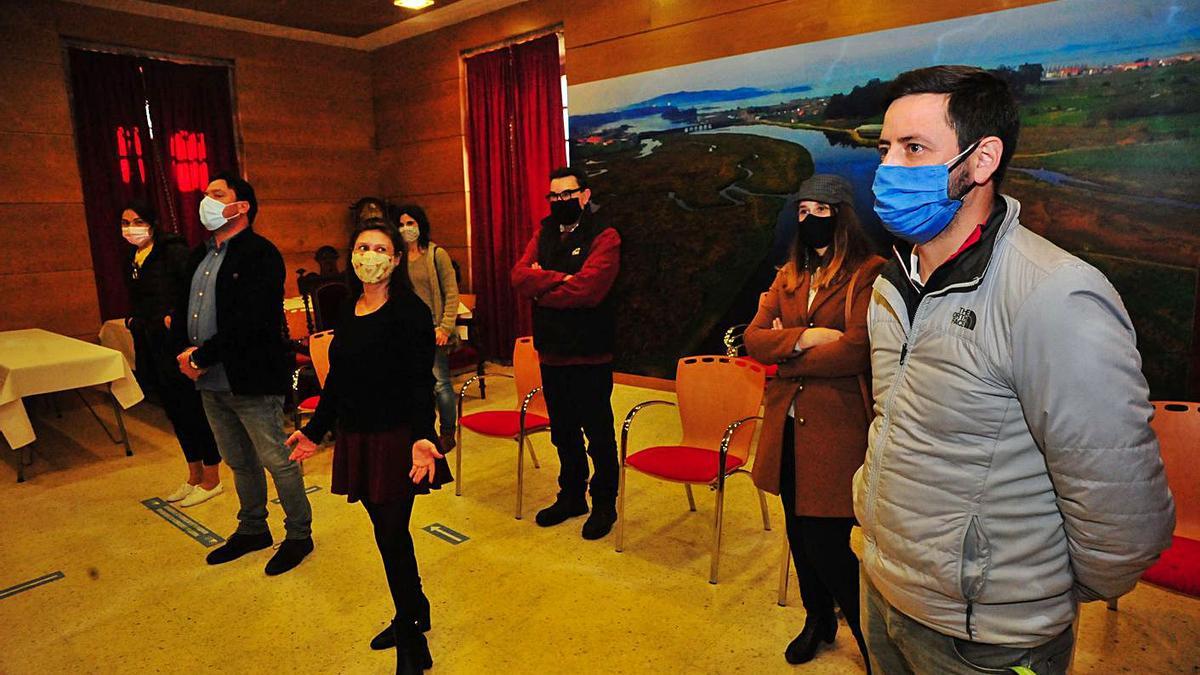 Presentación del Obradoiro de Emprego de garantía juvenil que se celebra en Cambados. |   // I.A.