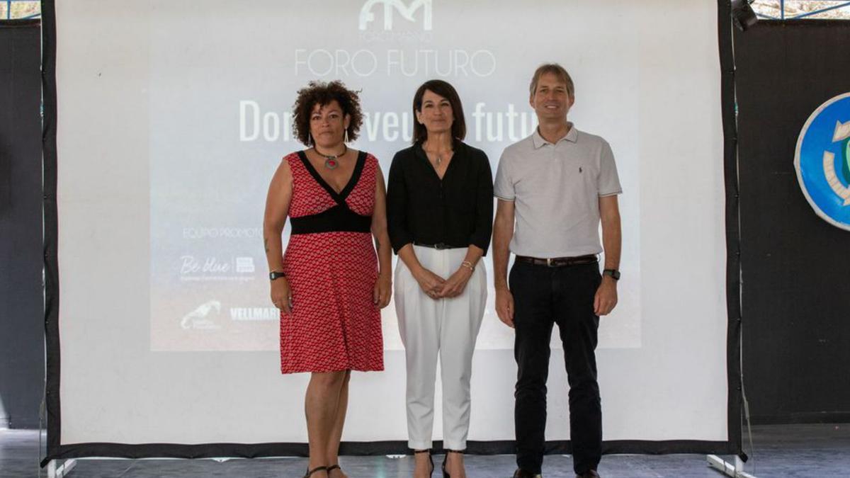 Inma Saranova, Ana Juan y Marcos Marí, ayer en el Foro Futuro