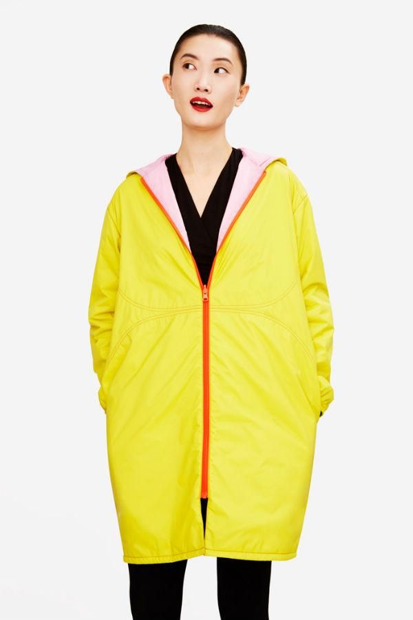 Prendas y complementos en amarillo: chaqueta de Ecoalf by Sybilla