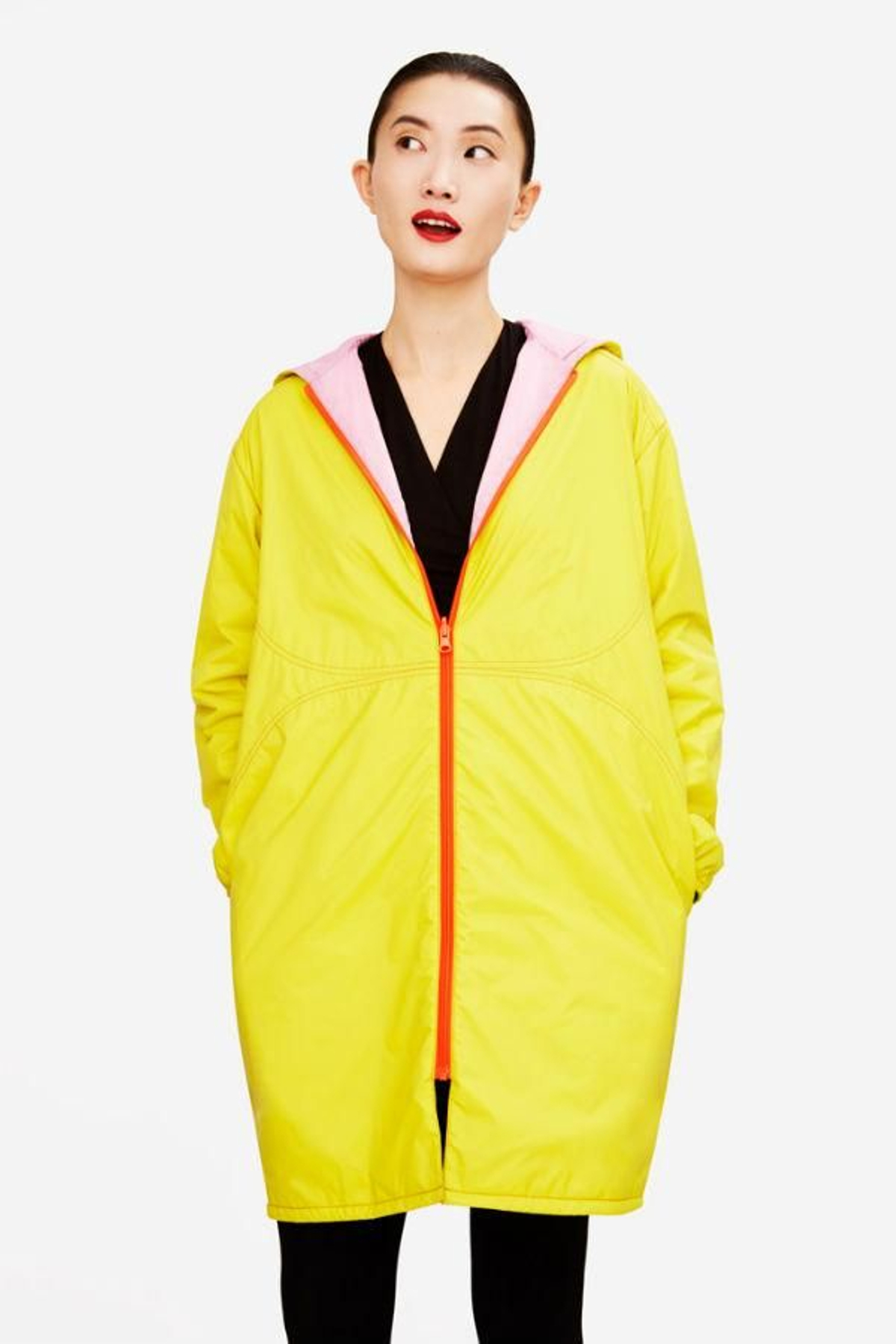 Prendas y complementos en amarillo:  chaqueta de Ecoalf by Sybilla