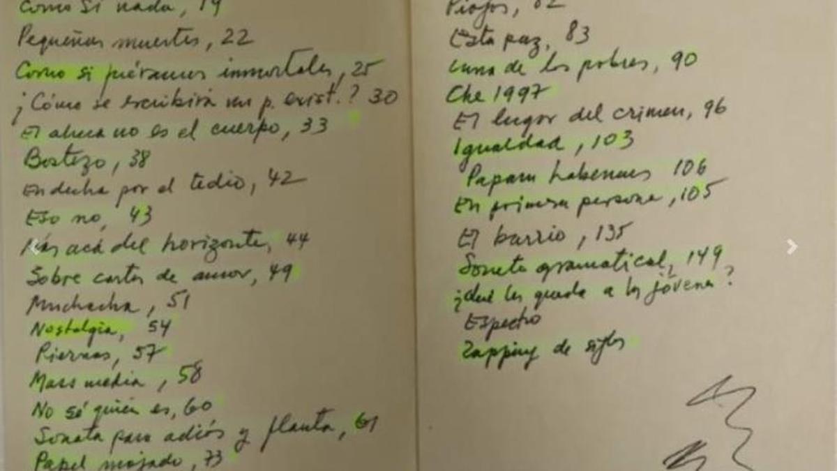 Selección de poemas de Benedetti de su libro 'El olvido está lleno de memoria', probablemente para una lectura.