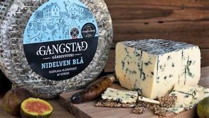 Nidelven Blå, un queso azul de leche de vaca de la granja noruega Gangstadt Gårdsysteri, ha sido elegido el mejor del mundo en los World Cheese Awards 2023.