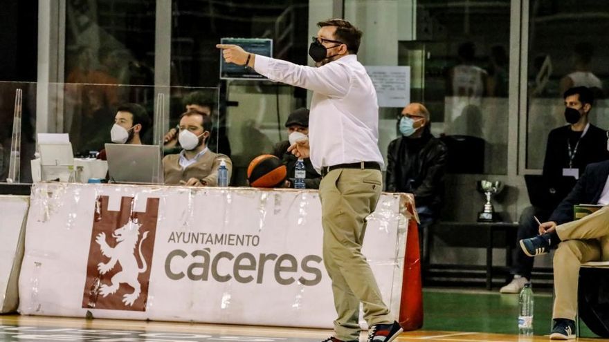 Roberto Blanco, el contraste del 'miralvallino'