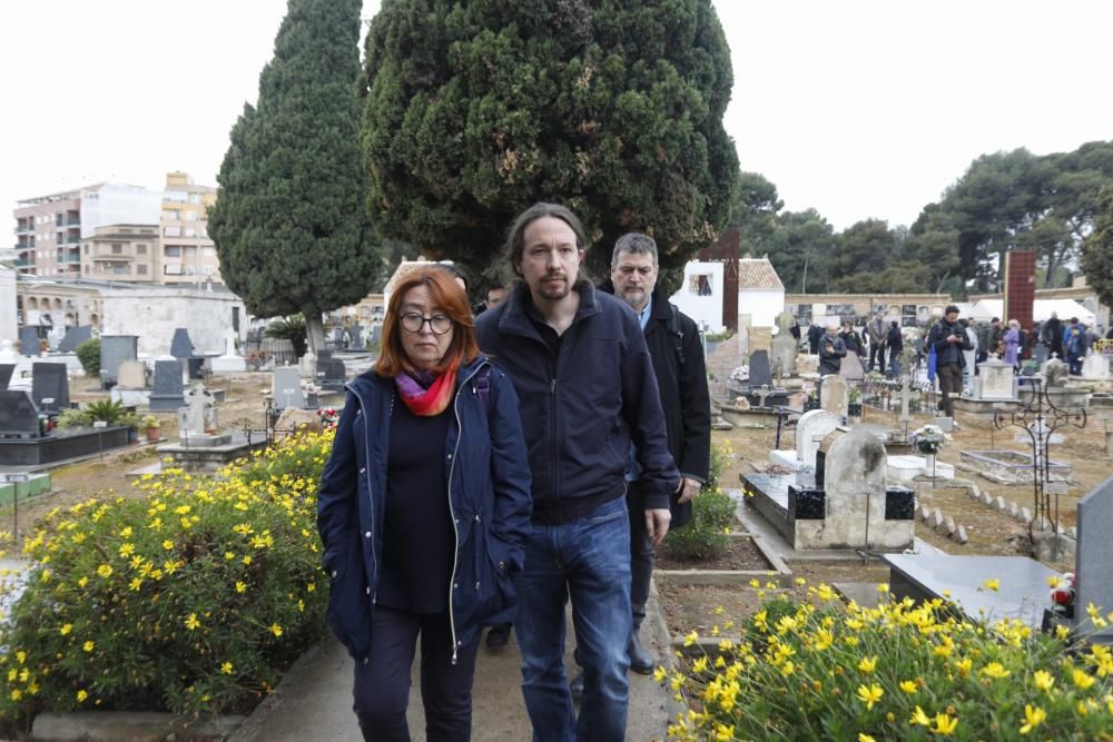 Visita de Pablo Iglesias al paredón de España de Paterna