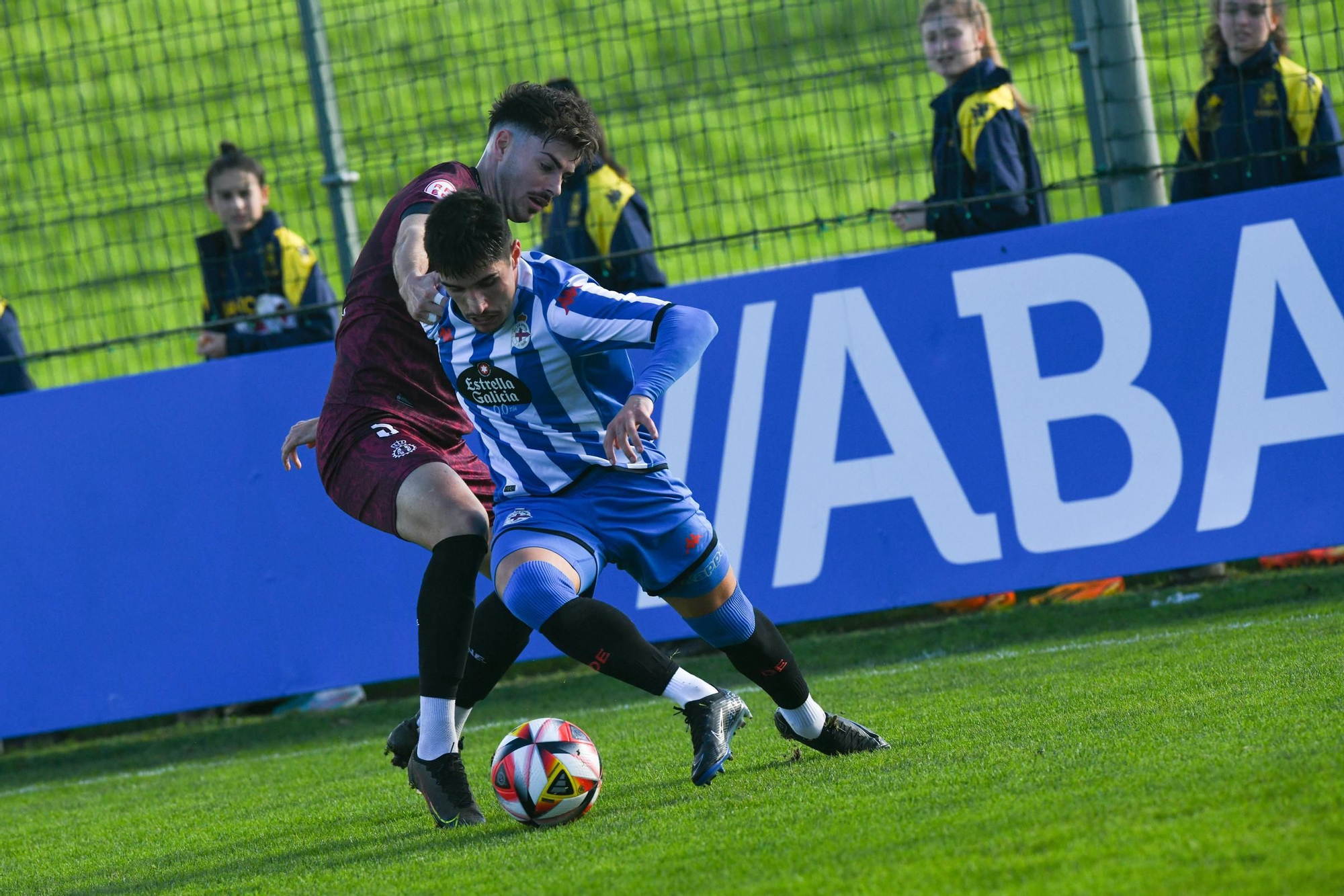 Nájera le da un respiro al Fabril