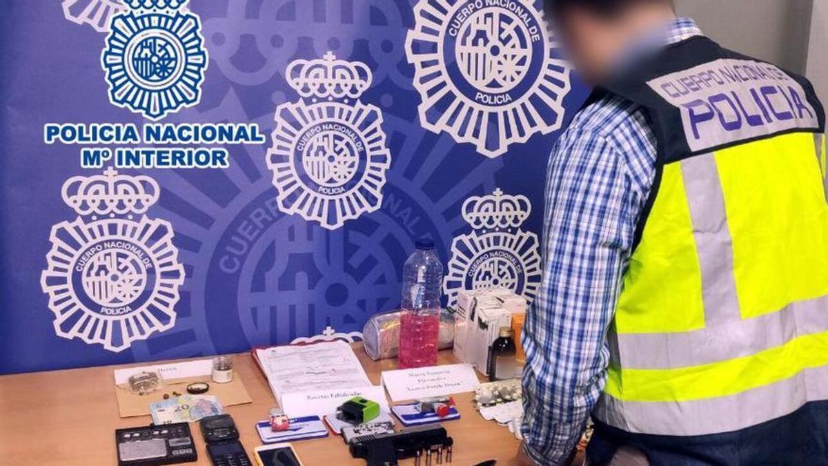 Arrestados tres jóvenes por asaltar una casa en Alicante y a las víctimas por tráfico de drogas