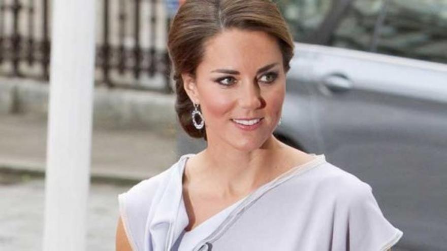 Kate Middleton vuelve a deslumbrar