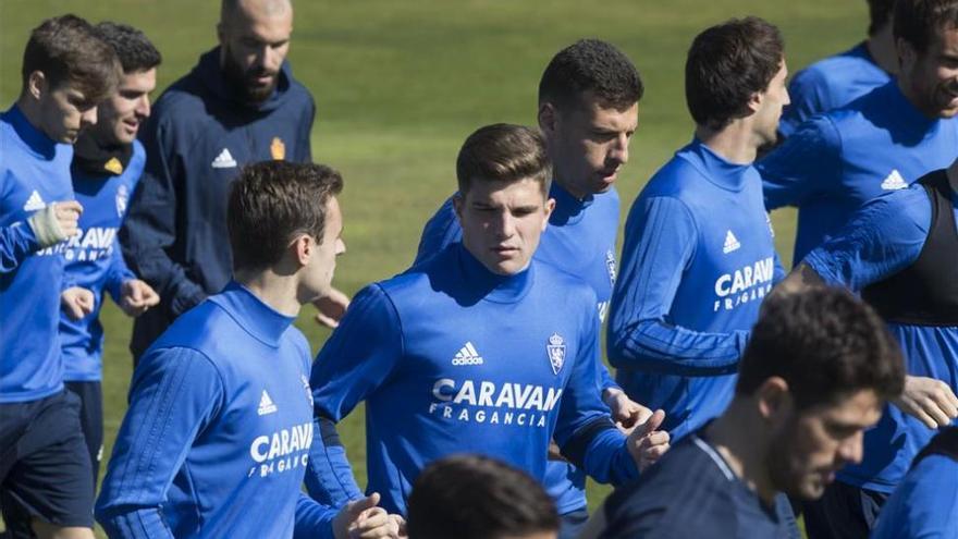 El Zaragoza comienza a preparar el partido ante el Barça B con dos ausencias