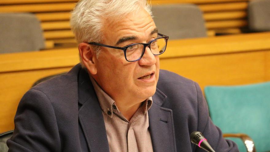 Compromís reclama a Bravo medidas ante la vulneración de derechos lingüísticos en la Diputación de Alicante