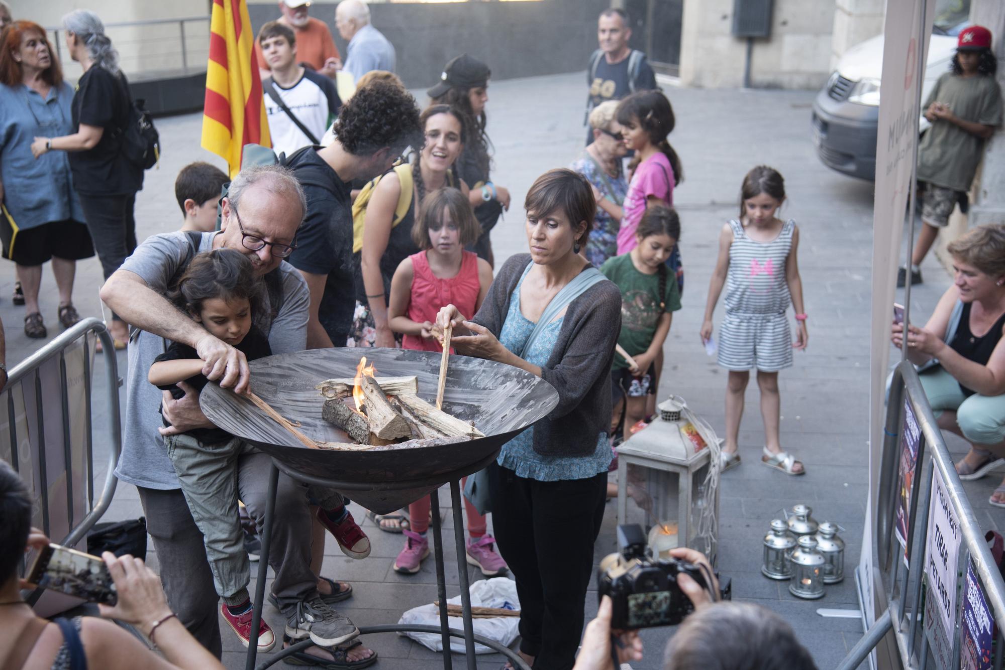 Sant Joan a Manresa: Rebuda de la flama del Canigó i revetlla infantil