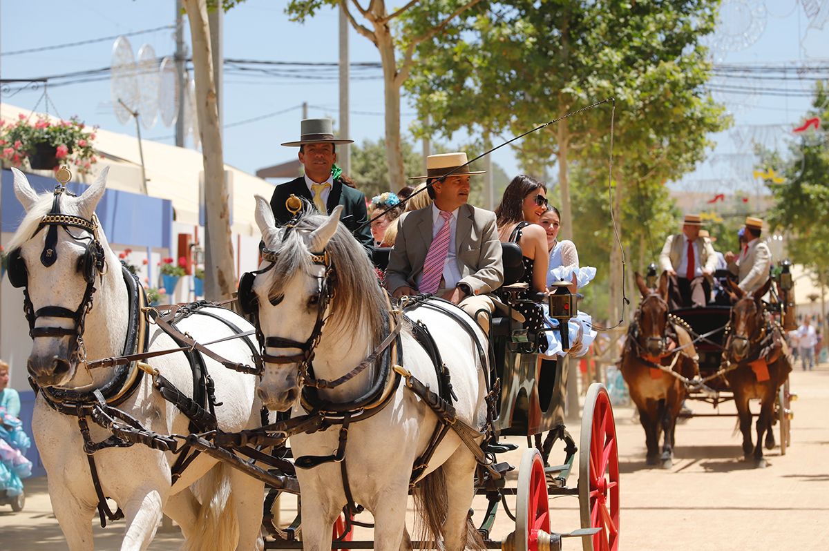 Córdoba exhibe calidad en su paseo de caballos