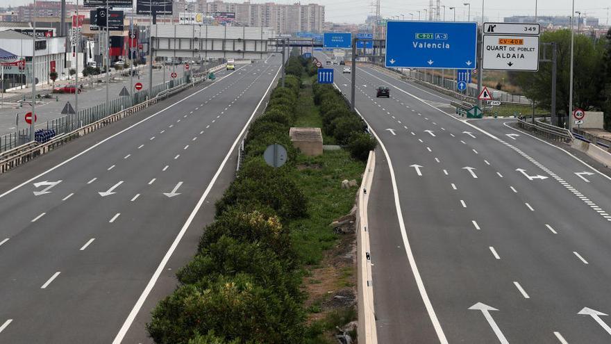 Autopistas vacÃ­as, una imagen que se repite en toda EspaÃ±a.