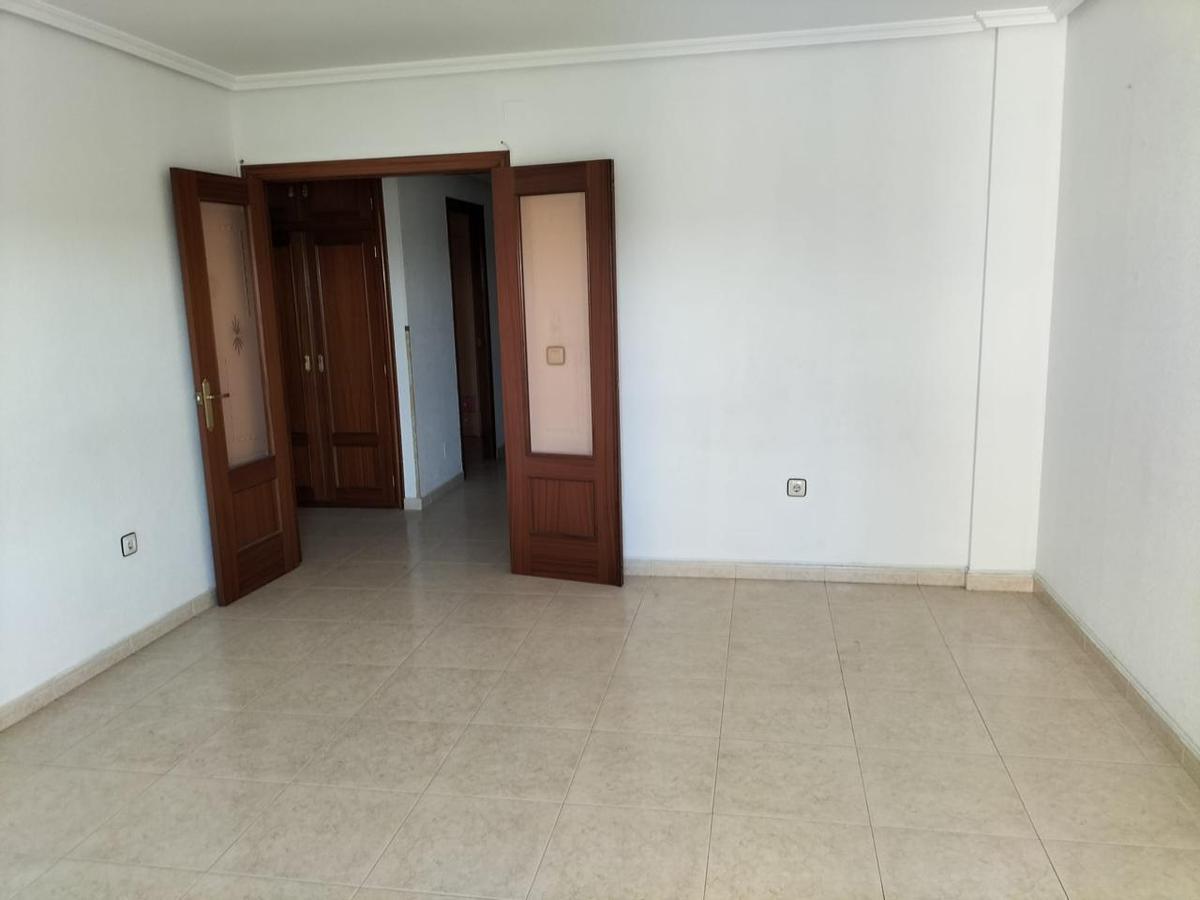 Piso en venta en Benavente