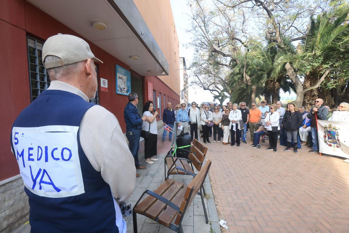 Los vecinos de San Gabriel reclaman un quinto médico para el ...