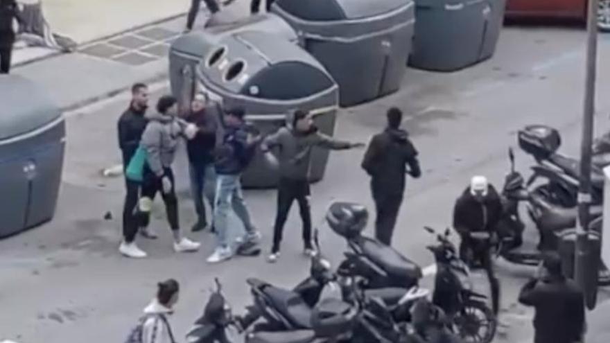 Vídeo de archivo de una pelea en ses Figueretes esta semana.