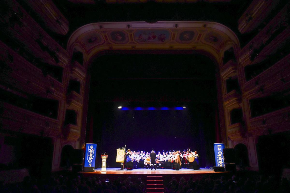 Actuación de Cántigas da Terra nos XXIV Premios Opinión da Música de Raíz.