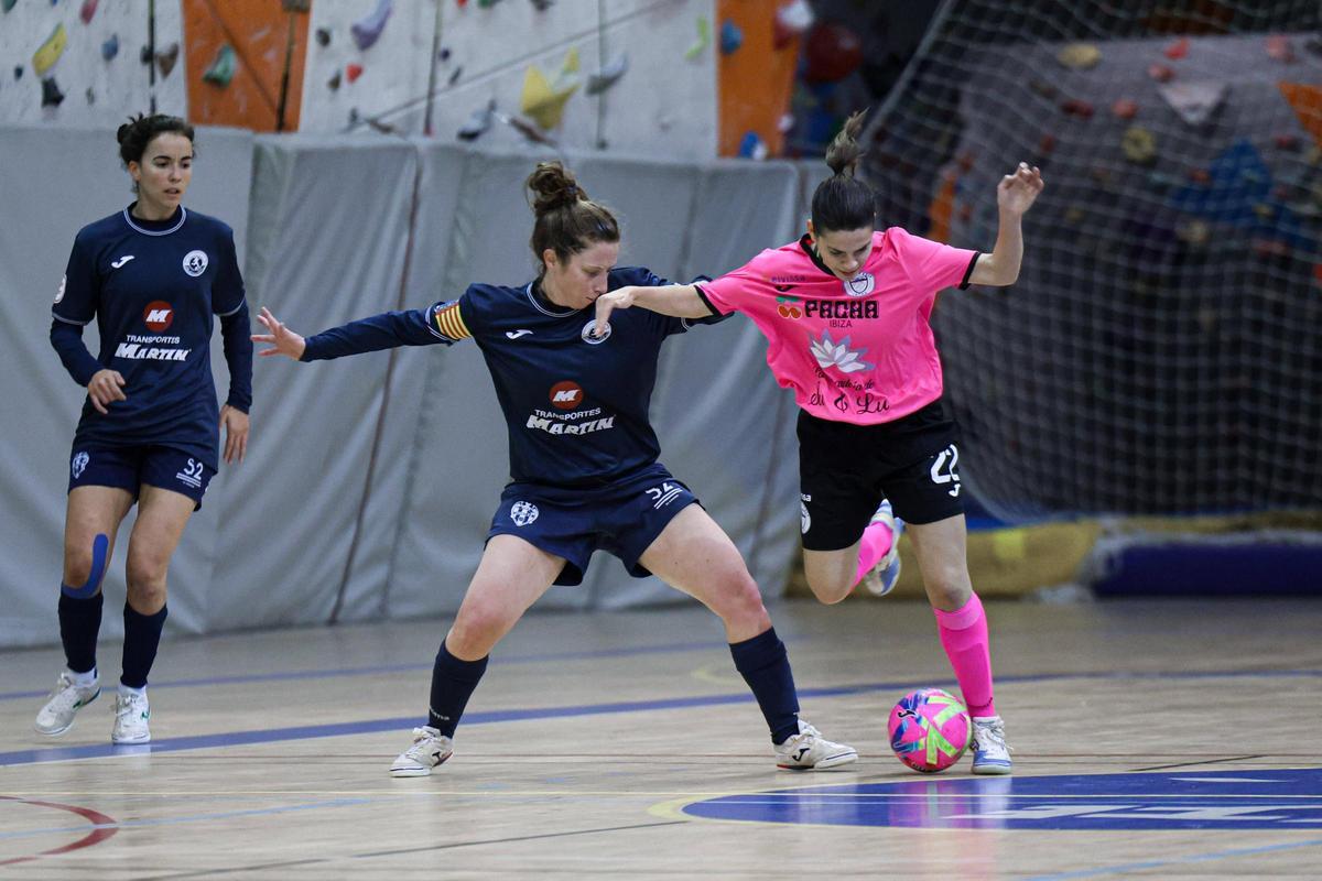 Todas las imágenes del partido del San Pablo-Eivissa contra CD Nou Turia