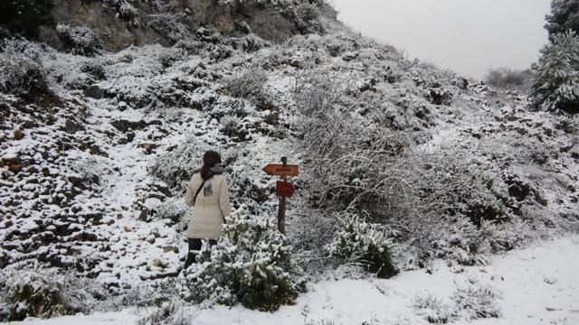 La nieve cubre la Font del Partagás, en la Sierra de Aitana