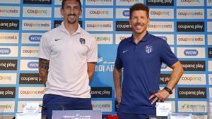 Simeone y Savic, en la previa del partido ante el City: Seguro que todos los coreanos estarán con el Atleti mañana