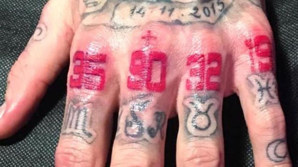 Sergio Ramos llança una endevinalla tatuant-se el 90+ a la mà, i ho publica a les xarxes.