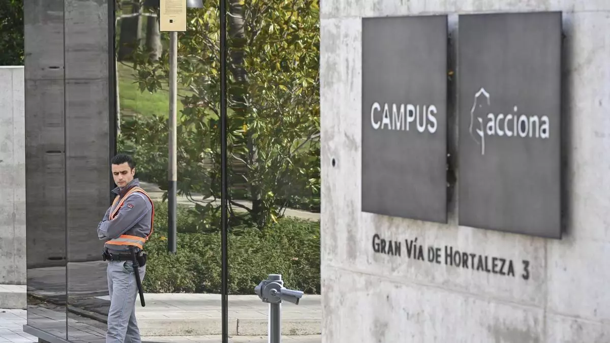 El Supremo imputa a un ex directivo de Acciona y a dos subordinados tras los últimos registros