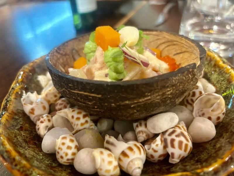 Ceviche de salmón en Restaurante Sambo