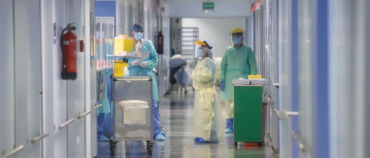 Asturias despide el año con un destacado descenso en el número de hospitalizados por covid