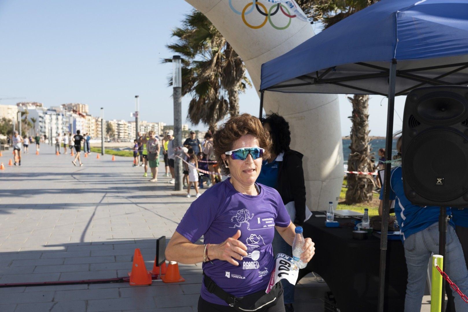 Así fue en imágenes una nueva edición de la carrera solidaria de AFA Torrevieja