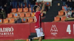 Jaume Jardí ceebra un gol con el Nástic.