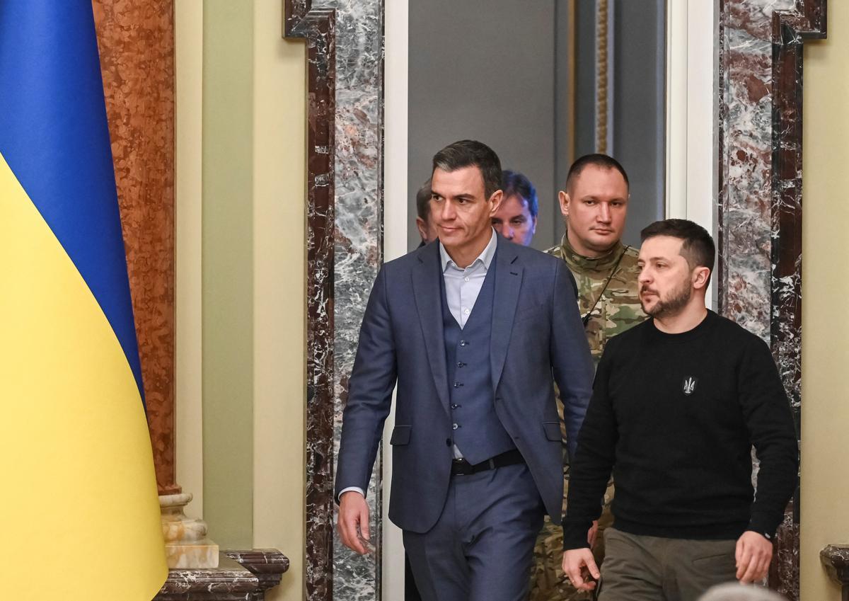 Spanish Prime Minister Pedro Sanchez visits Kyiv