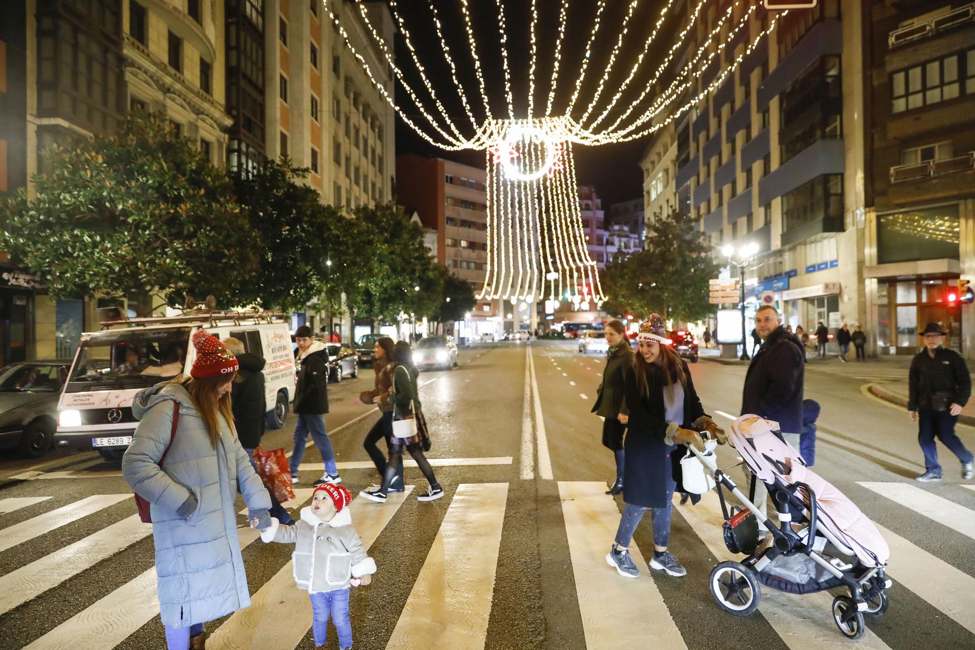 Encendido de las luces navideñas en Gijón